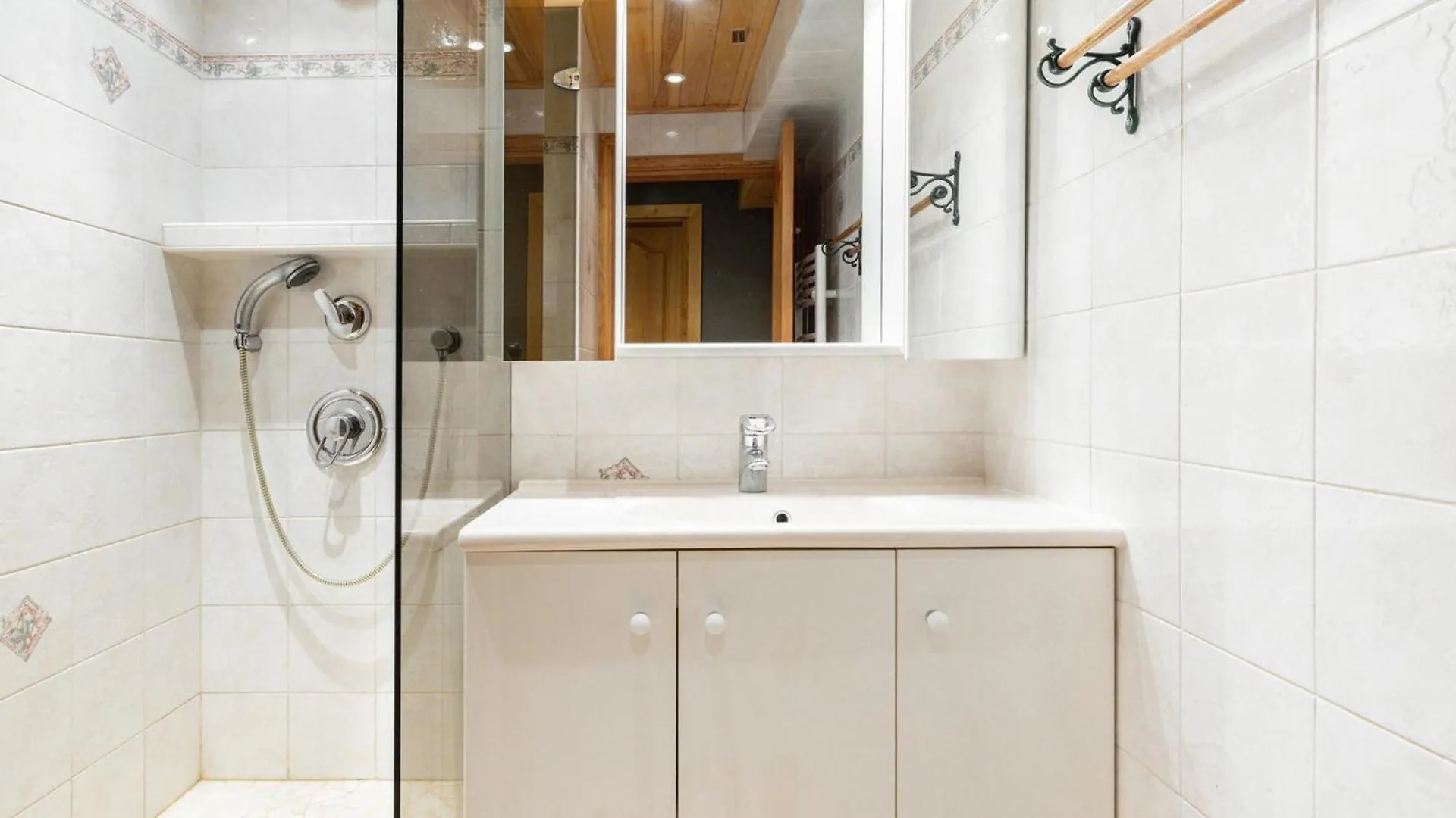 Duplex Avec Jardin Et Parking Privatif A Serre Chevalier - Fr-1-808-17 Le Monêtier-les-Bains Apartament